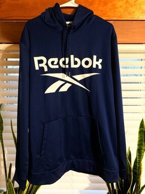 Reebok Navy and White Logo Pullover Hoodie Men’s XL